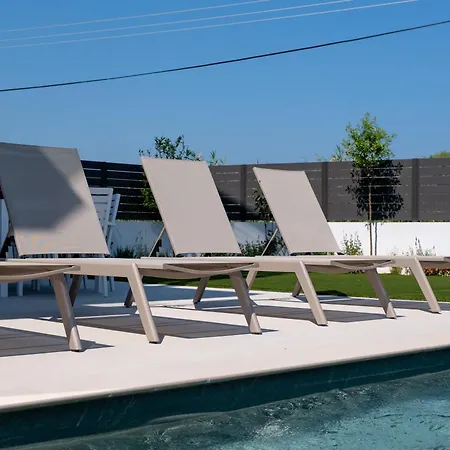 Luxury With Private Pool And Lefkáda